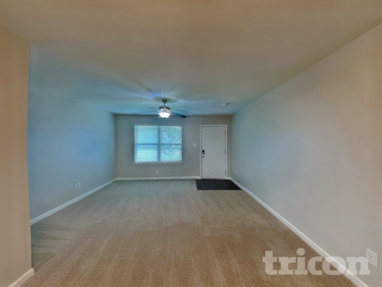 Building Photo - 3412 Vedette Ln