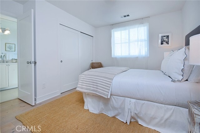 Building Photo - 4641 Cahuenga Blvd
