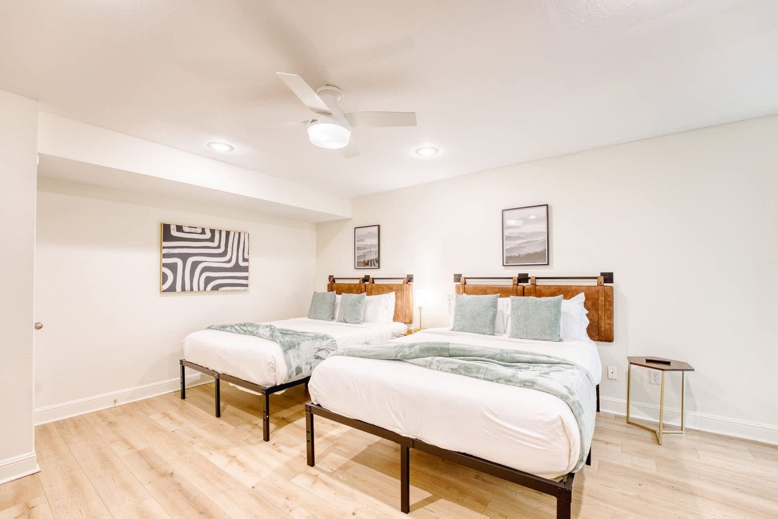 Building Photo - 1517 NW Bell Royal Ct