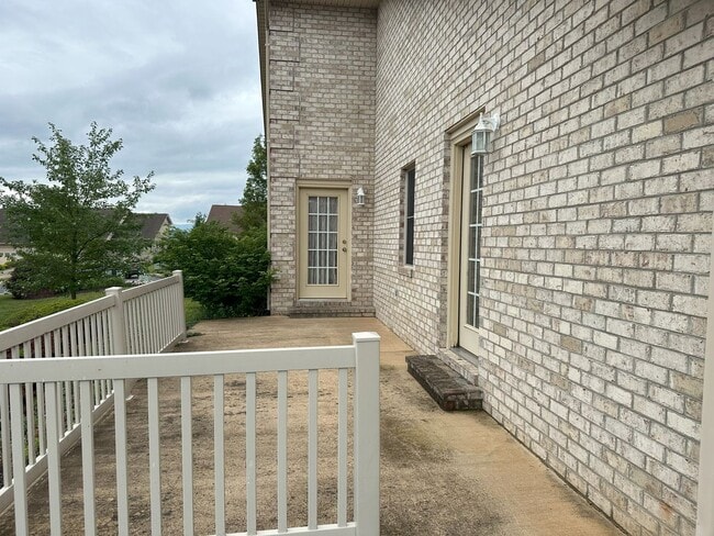 Building Photo - 155 Daniel Ct