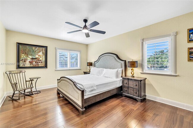 Building Photo - 625 Poinciana Dr