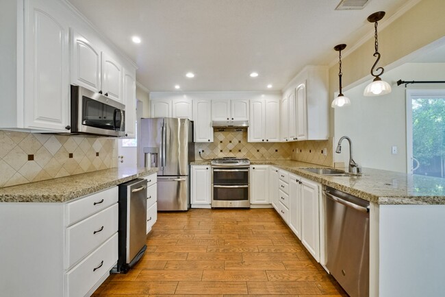 Building Photo - Remodeled Home- Gas Range- Double Pane Win...