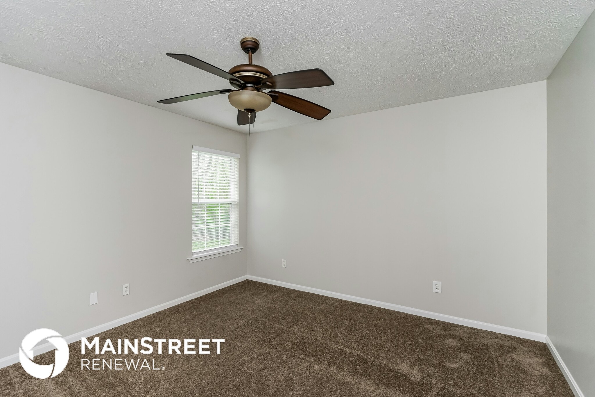 Building Photo - 4324 Willowview Blvd