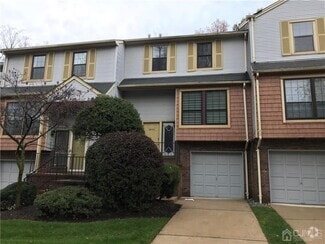 Building Photo - 3604 Springbrook Dr