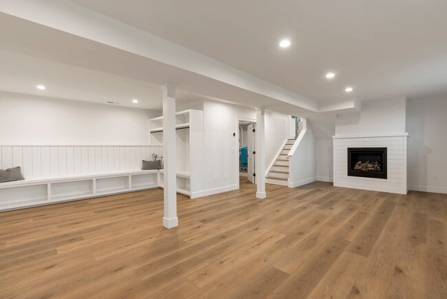 Building Photo - 52 Curtis Rd