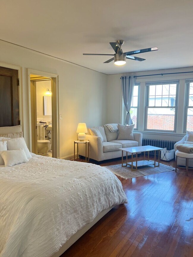 Interior Photo - Elliott Apartments