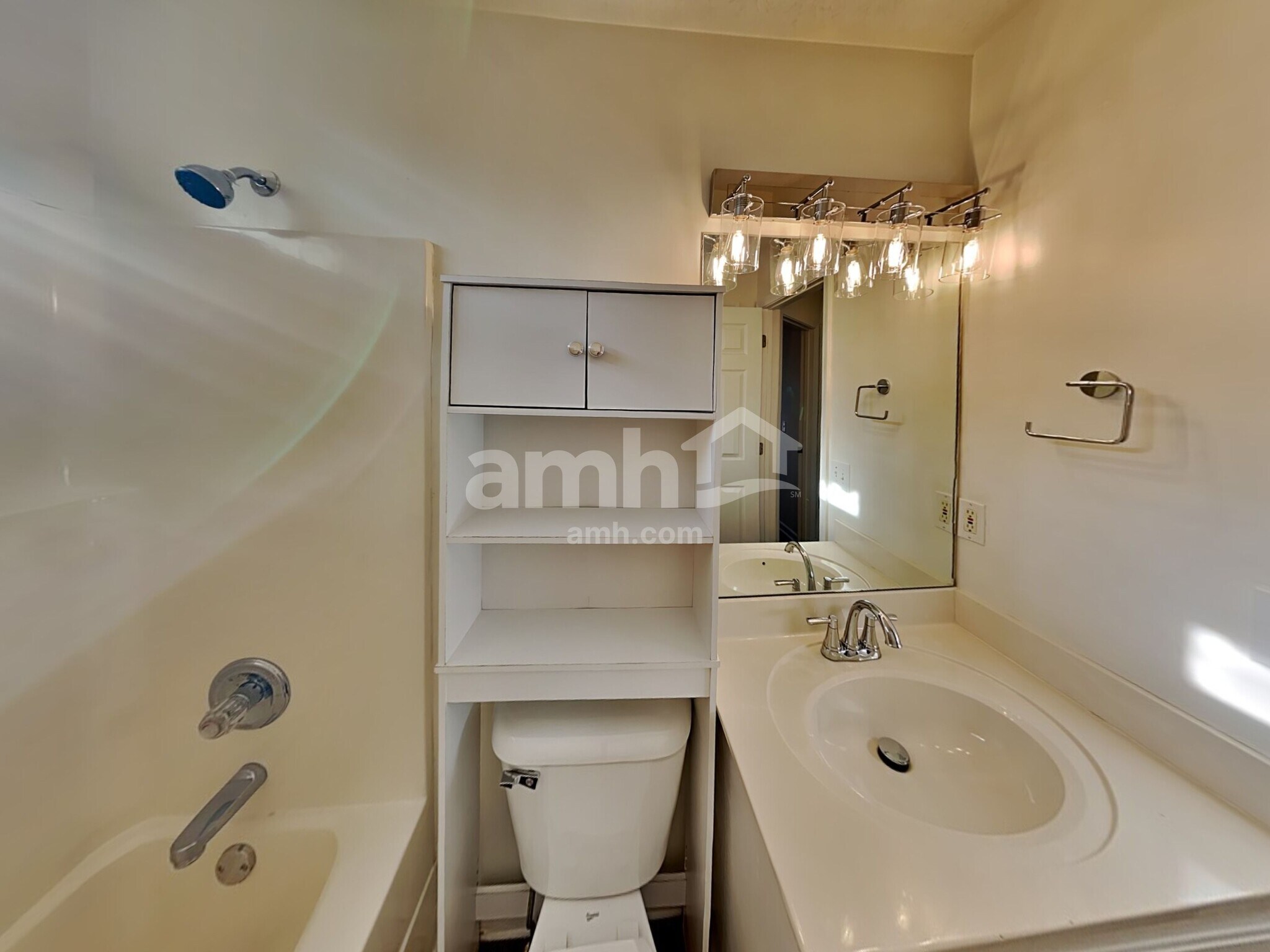 Building Photo - 105 Koleberg Trl