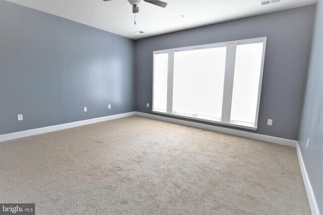 Building Photo - 2382 Brookmoor Ln