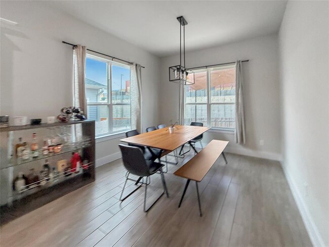 Building Photo - 11216 Charger Wy