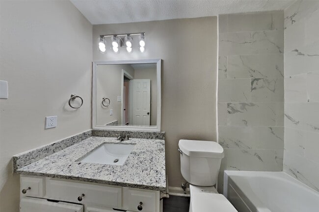 Building Photo - 5510 Forest Trails Dr