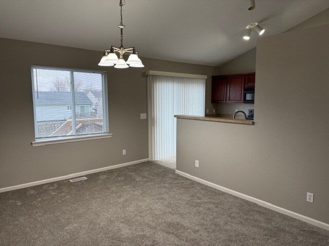 Building Photo - 11002 Girard St