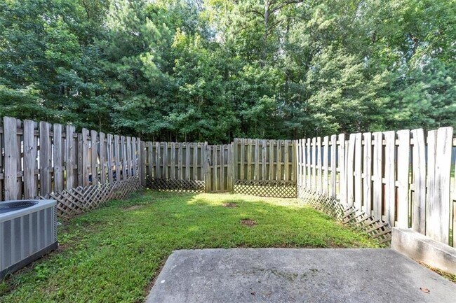 Building Photo - 4376 Stone Gate Way