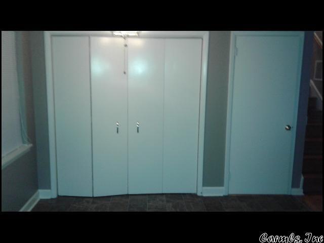 Building Photo - 6530 Corsica Dr