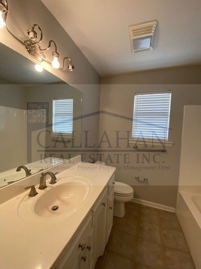 Building Photo - Maumelle 3 Bedroom Home