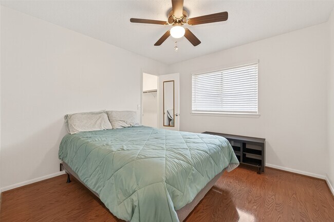 Building Photo - 1506 Apple Park Dr