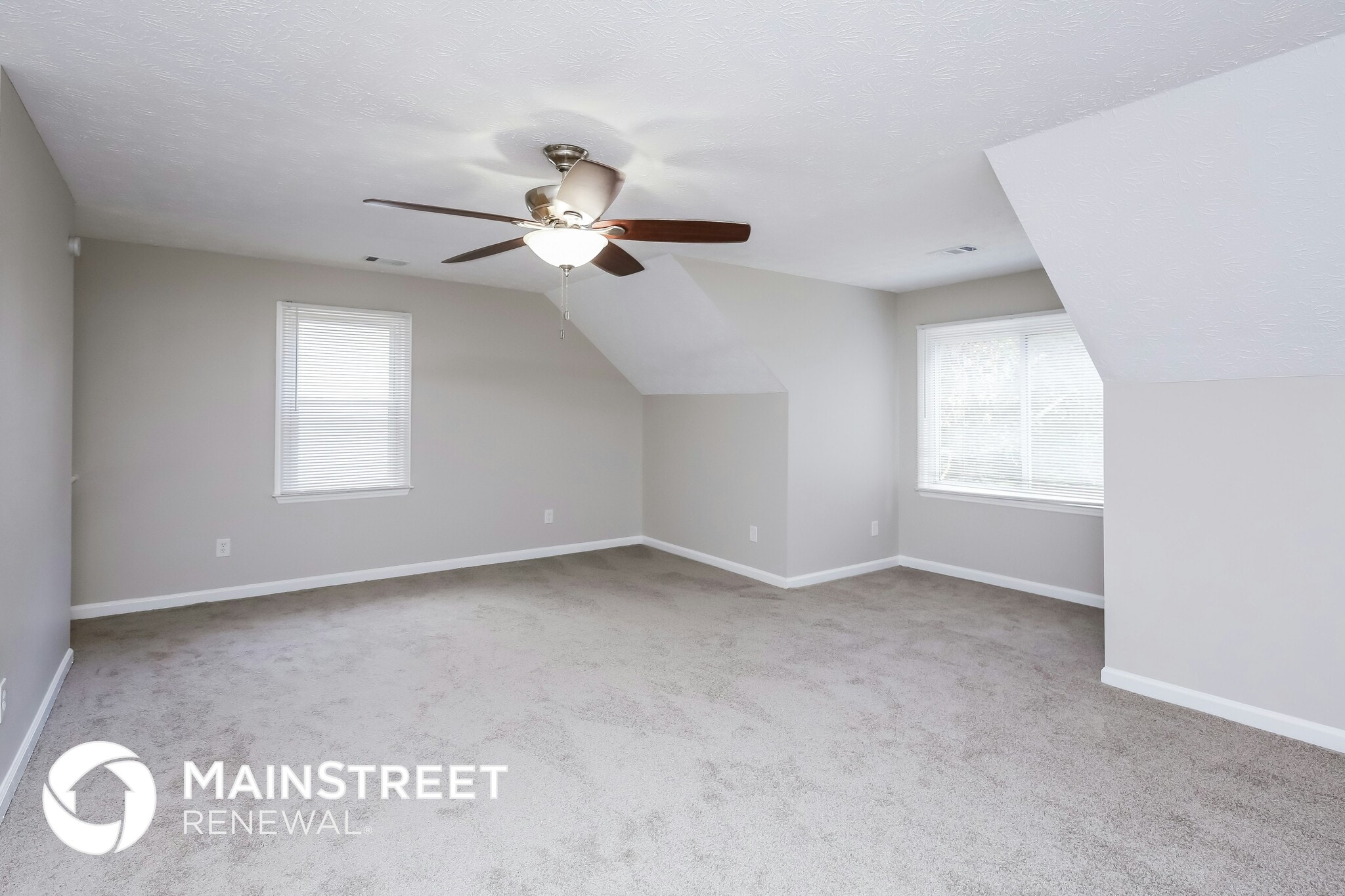 Building Photo - 6449 Laural Bend