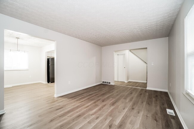 Building Photo - 6605 Hancock Ct