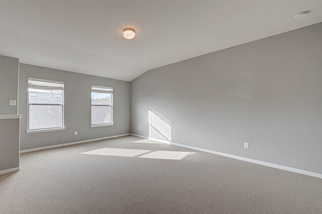 Building Photo - 502 Mornington Ln