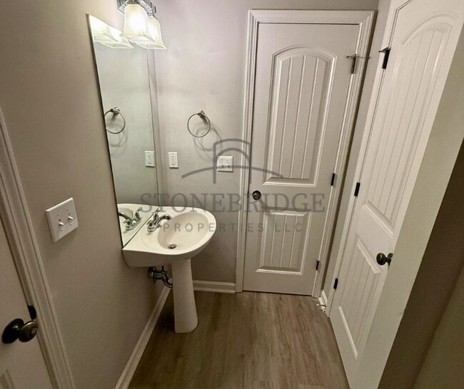 Building Photo - 2 bed, 2 bath, 1 level townhome in Calera