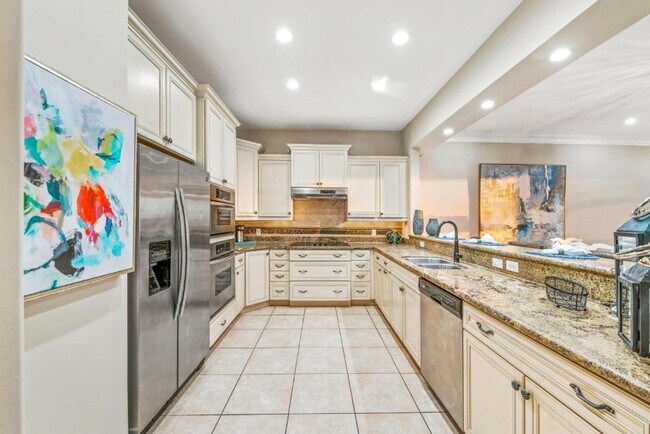 Building Photo - 6426 Gulf Dr