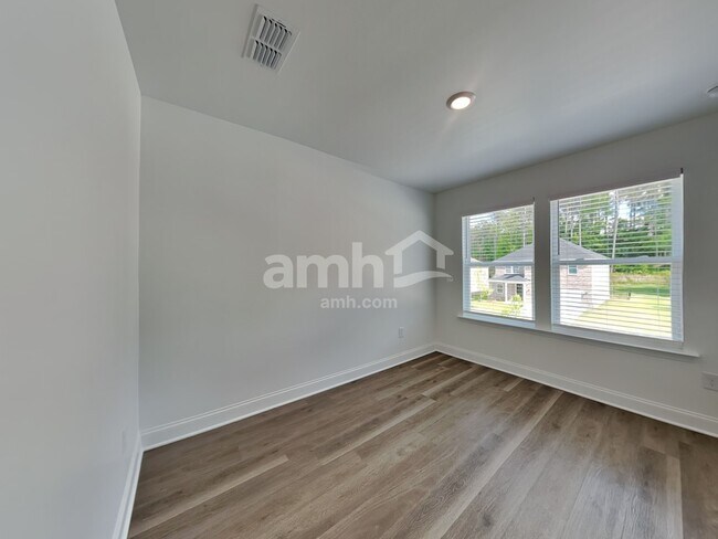 Building Photo - 1628 Aquamarine Dr