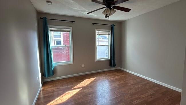 Building Photo - 12010 Paul Ave