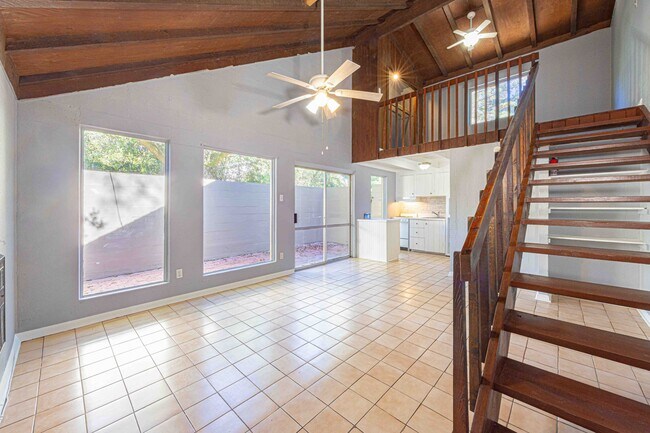 Building Photo - 30928 Spanish Oaks Dr W