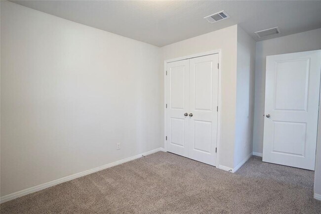 Building Photo - 3034 Mill Run Bnd