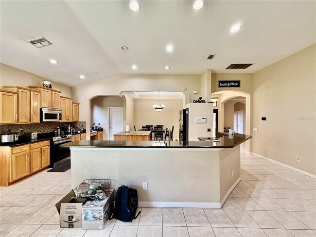 Building Photo - 11242 Blacksmith Dr