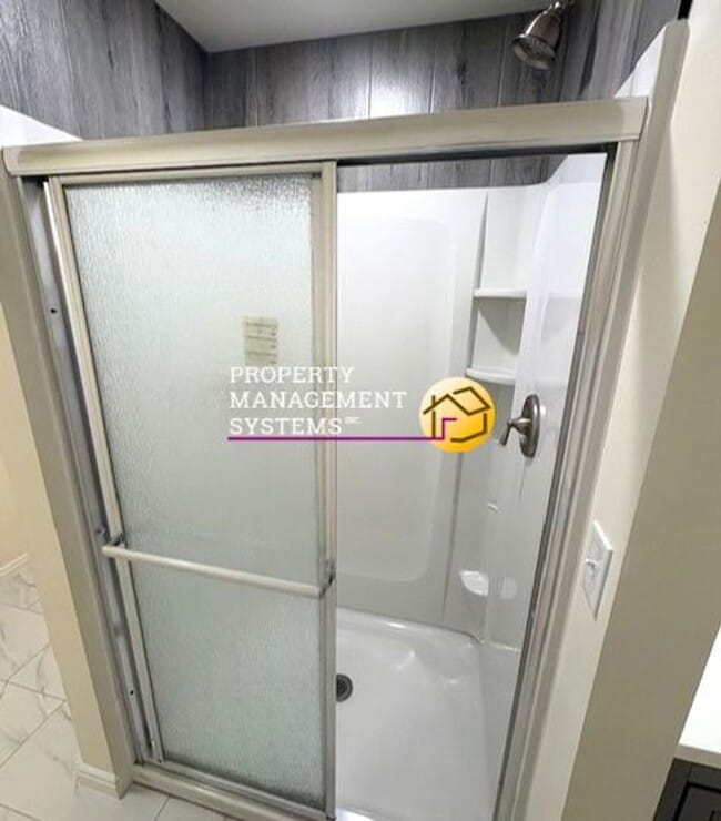 Building Photo - 5 Bedroom Home in Draper!