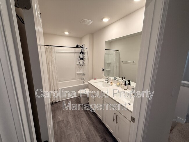 Building Photo - 4116 Madeline Farm Blvd