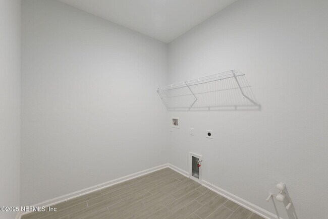 Building Photo - 32 Trewin Cir