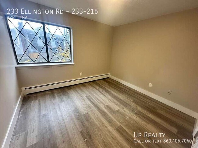 Building Photo - 233 Ellington Rd