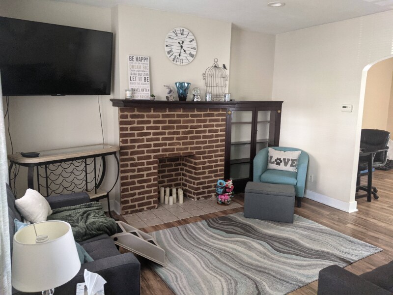 Building Photo - 3606 Pary Ave