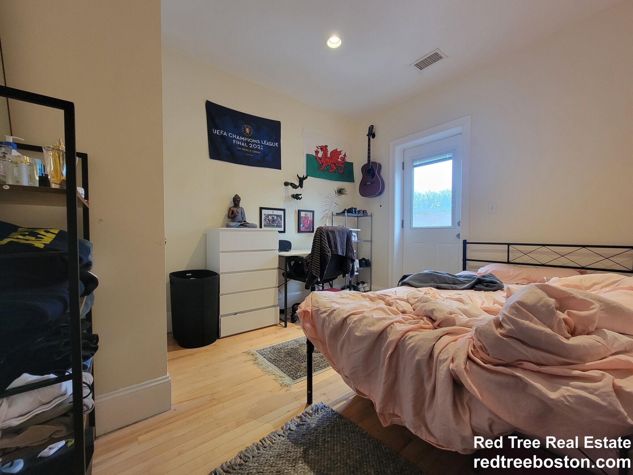 Building Photo - 1203 Beacon St