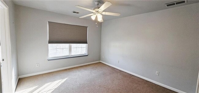 Building Photo - 2145 Meadow Peak Rd