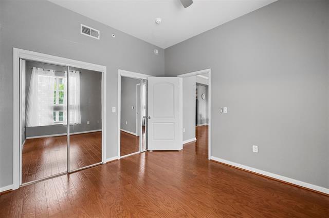 Building Photo - 3225 Turtle Creek Blvd