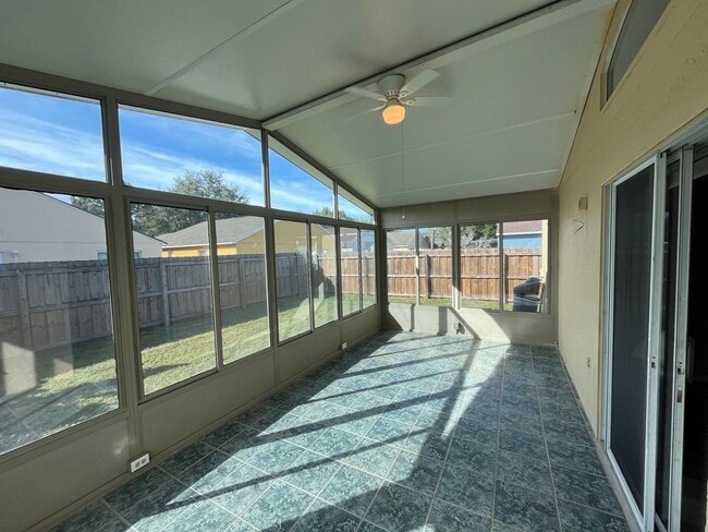 Building Photo - 2304 Hickory Pine St