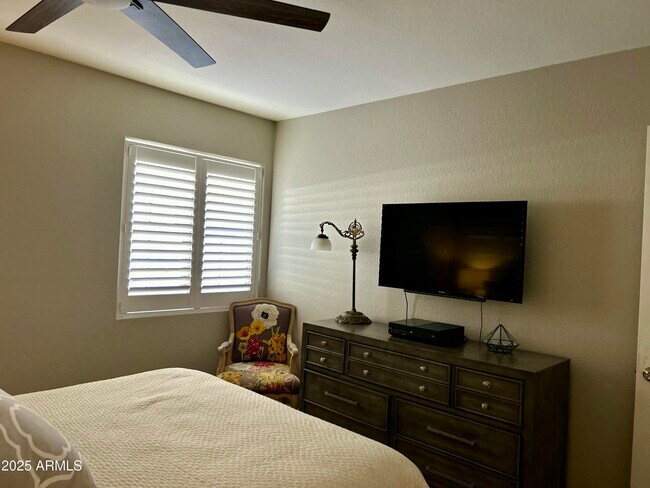 Building Photo - 9991 E Purdue Ave