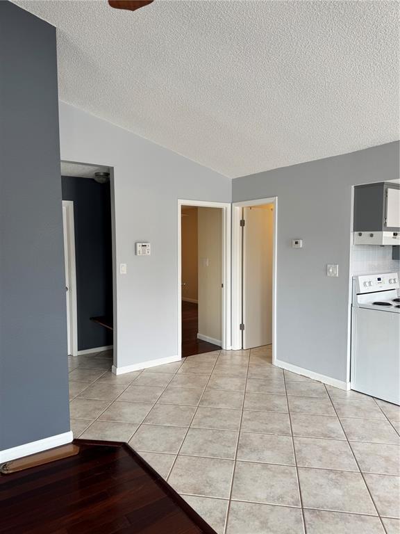 Building Photo - 7035 McCray Dr