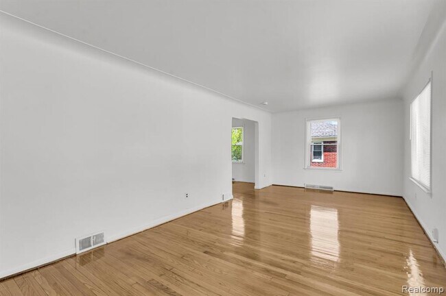 Building Photo - 18792 Old Homestead Dr