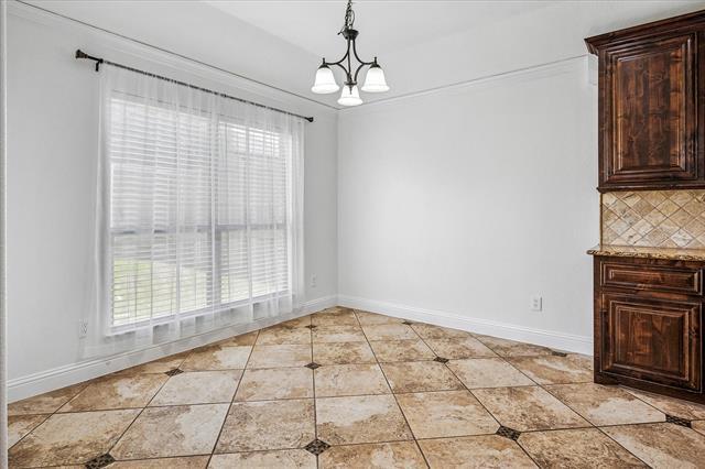 Building Photo - 16400 Stillhouse Hollow Ct