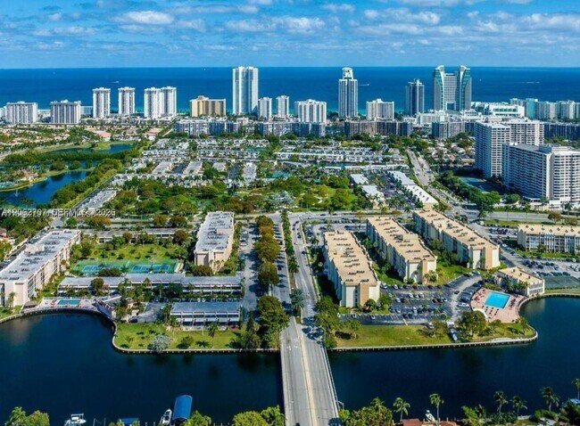 Building Photo - 801 Three Islands Boulevard
