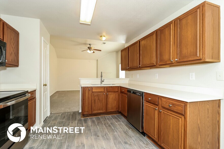 Building Photo - 408 Sugar Mill Dr