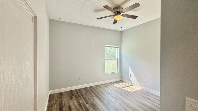 Building Photo - 13751 SW 43rd Cir
