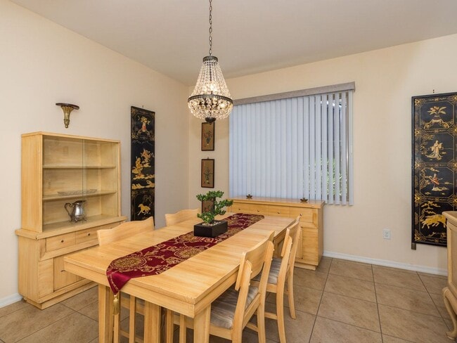 Building Photo - Furnished pool home for rent!