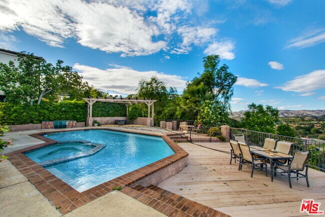 Building Photo - 24485 Park Granada