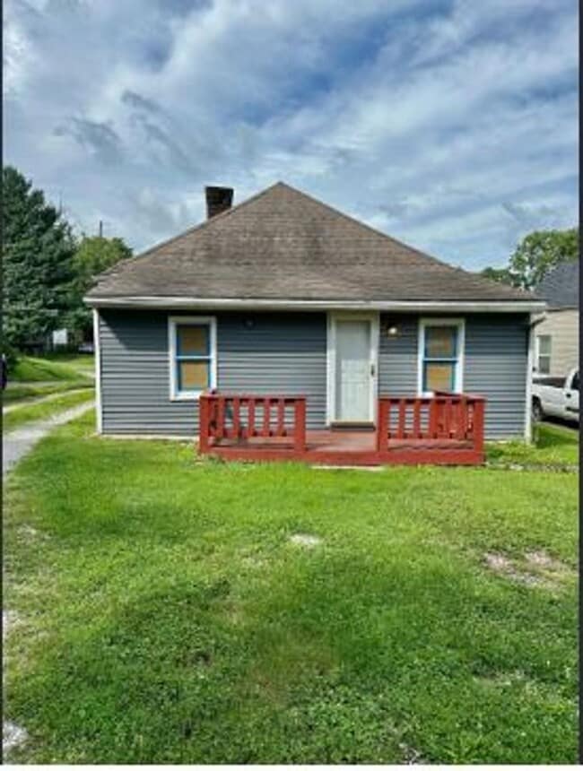 Building Photo - 263 E Loudon Ave