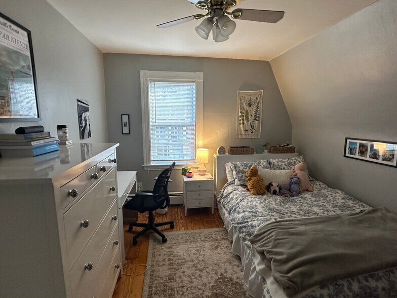 Building Photo - 135 Nonantum St