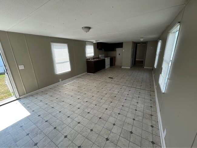 Building Photo - 309 Reid Ct